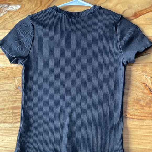 Black Ribbed Short Sleeve Top - Picture 2 of 3